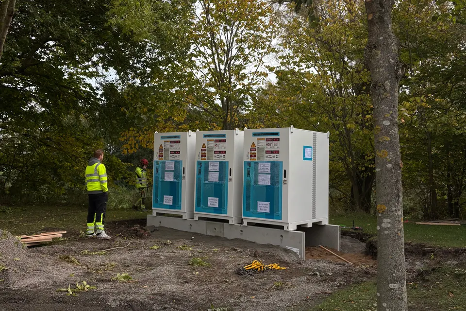 Batterilager på 645 kWh installerat hos Företagshus i Hög i Skåne